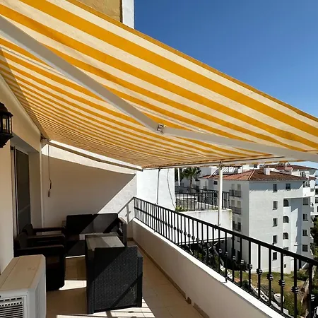 Luminoso Atico Duplex Con Vistas Al Mar * Malaga