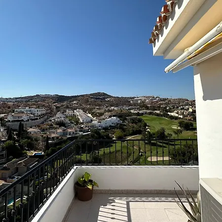 Luminoso Atico Duplex Con Vistas Al Mar * Malaga